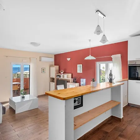 Semesterbostad Sofia With Private Pool And Stunning View Of The Sea Kaštel Novi