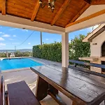 Sofia With Private Pool And Stunning View Of The Sea Kaštel Novi