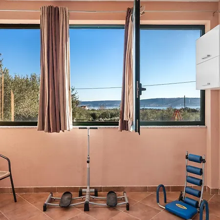 Sofia With Private Pool And Stunning View Of The Sea بيت للعطل *